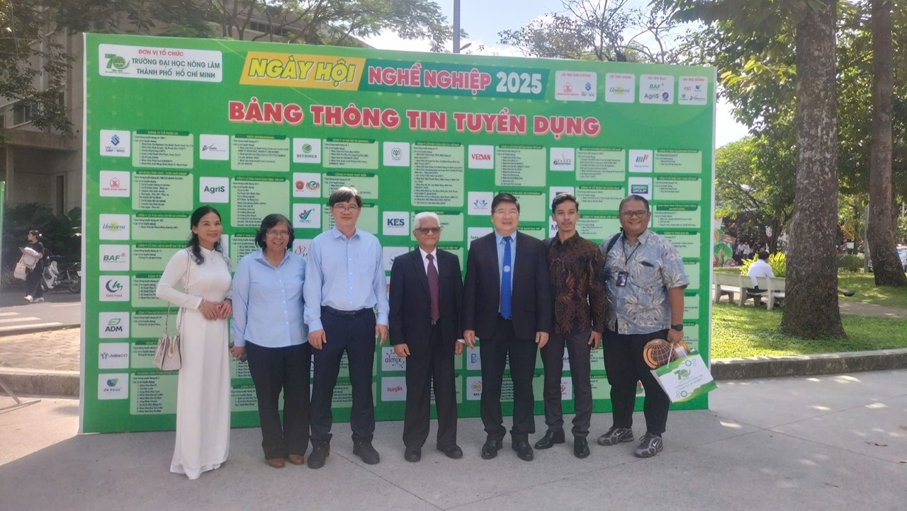 z7428575820856 7e642f6a8293ee992d035e53dfa212a2